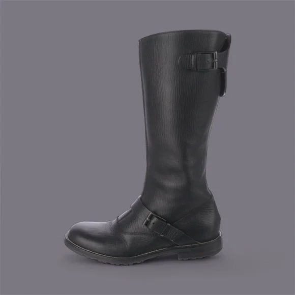 Black Leather GUCCI boots - Picture 5 of 14